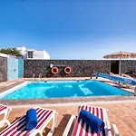 빌라 Aurelia - Pool, Jacuzzi, Bbq And Ping-pong By Lanzarote