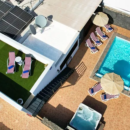 Aurelia - Pool, Jacuzzi, Bbq And Ping-pong By Lanzarote פלאיה בלנקה